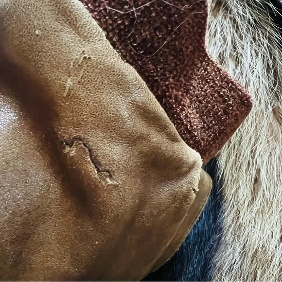 Rare Authentic Vintage Raccoon Fur Leather Bomber Made in the USA - Picture 9 of 15